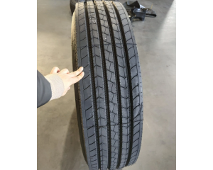 Royal Black RS201 (рульова) 215/75 R17.5 135/133J PR18 Royal Black RS201 (рульова) 215/75 R17.5 135/133J PR18